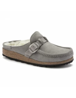 Birkenstock Sabots Fourrés Femme Buckley Suede Shearling Daim Gris 13 Birkenstock Sabots Fourrés Femme Buckley Suede Shearling Daim Gris -Hylton Magasin 1023368 birkenstock 1