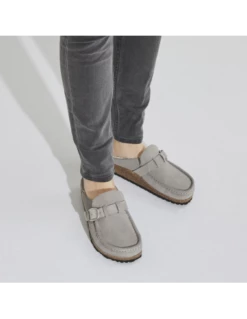 Birkenstock Sabots Fourrés Femme Buckley Suede Shearling Daim Gris 17 Birkenstock Sabots Fourrés Femme Buckley Suede Shearling Daim Gris -Hylton Magasin 1023368 birkenstock 5