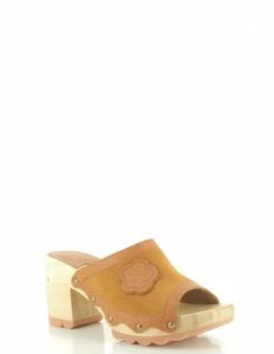 Kickers Sabots à Talons Kick Woodstok Daim Camel -Hylton Magasin 895170 114 kickers 1