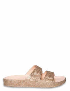 Cacatoes Claquettes Femme Trancoso Women Nude